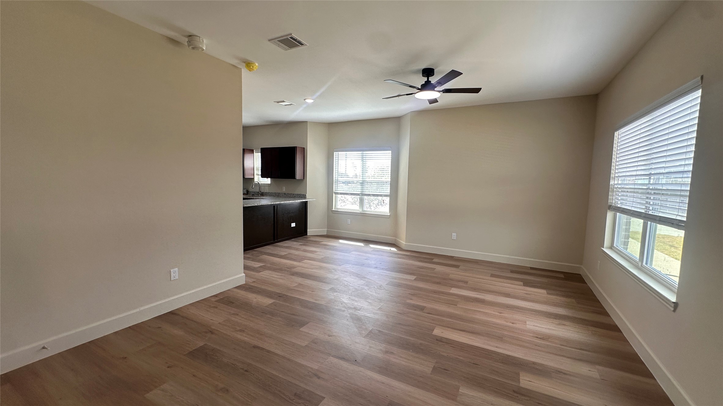 500 Legacy 405 Property Photo 4