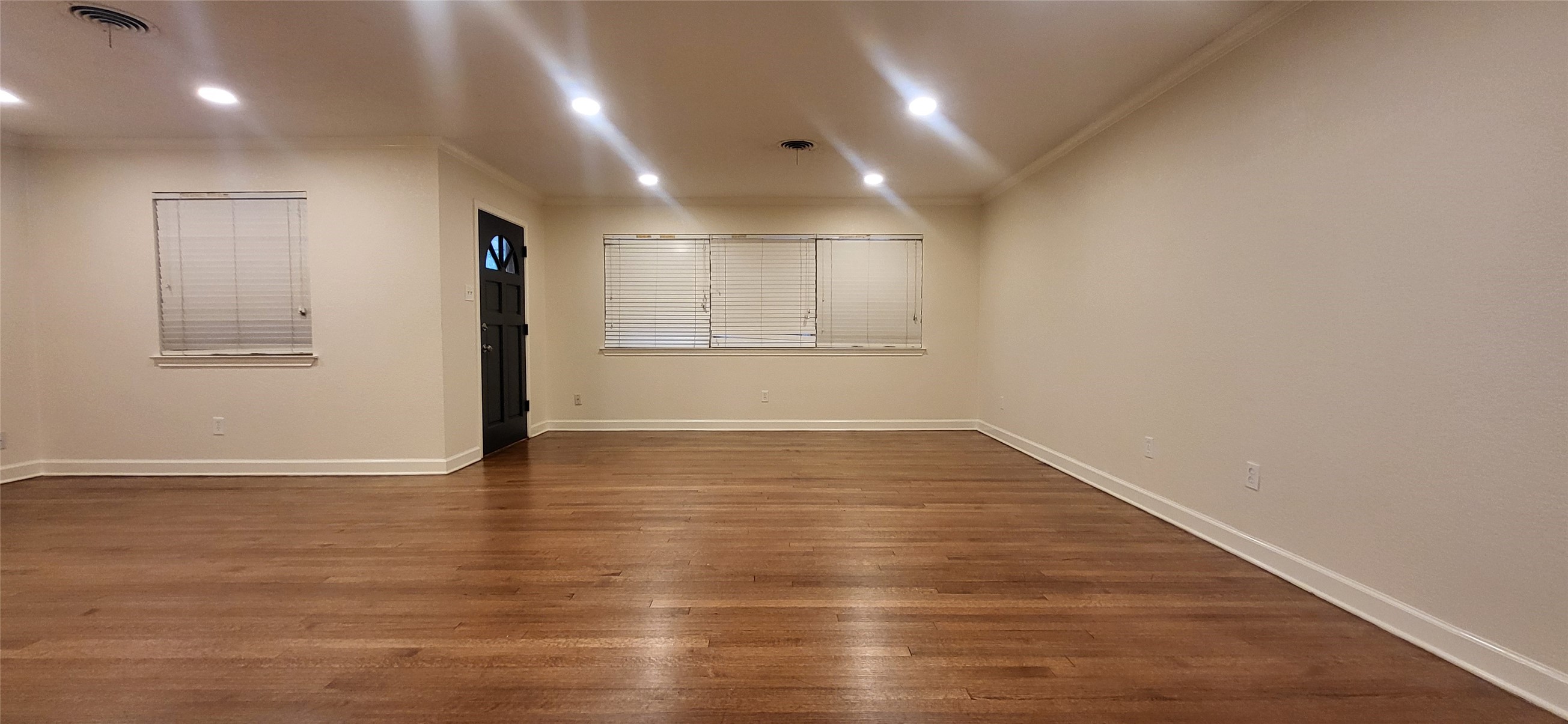 1902 Amy Drive Property Photo 3