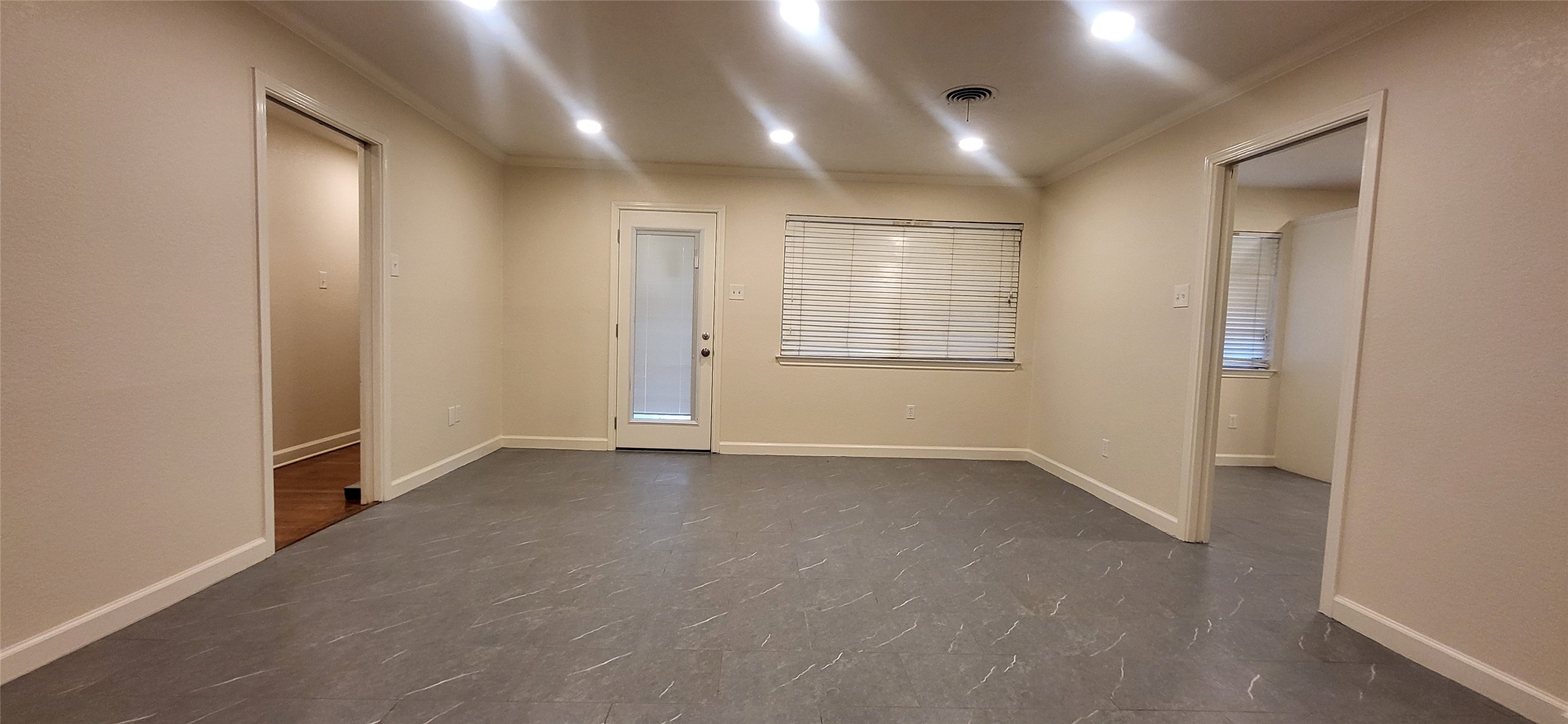 1902 Amy Drive Property Photo 6