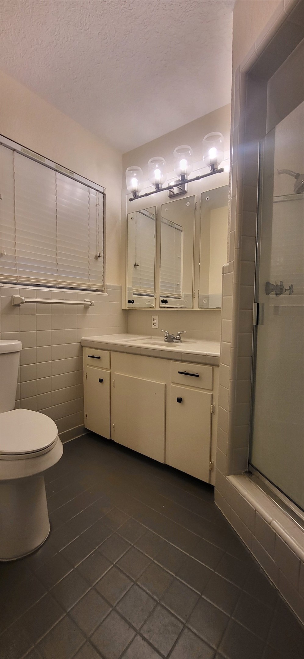1902 Amy Drive Property Photo 12