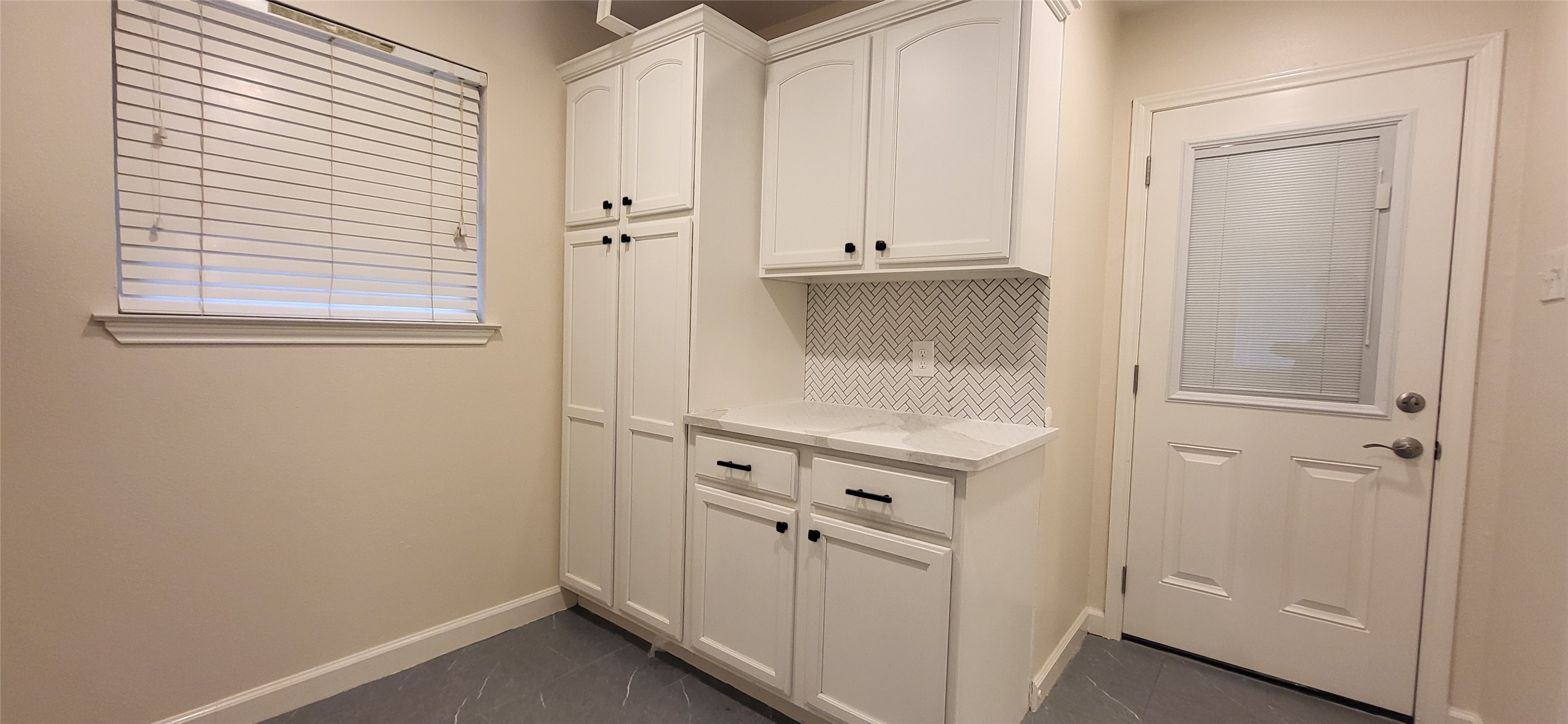 1902 Amy Drive Property Photo 28