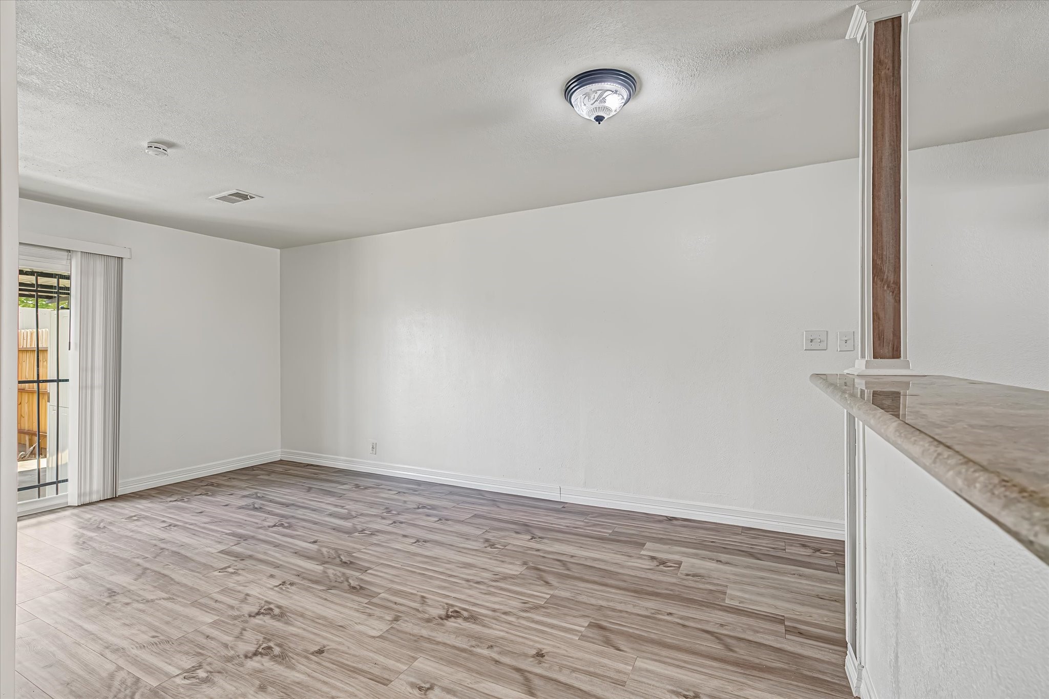 3946 Faulkner Street Property Photo 12