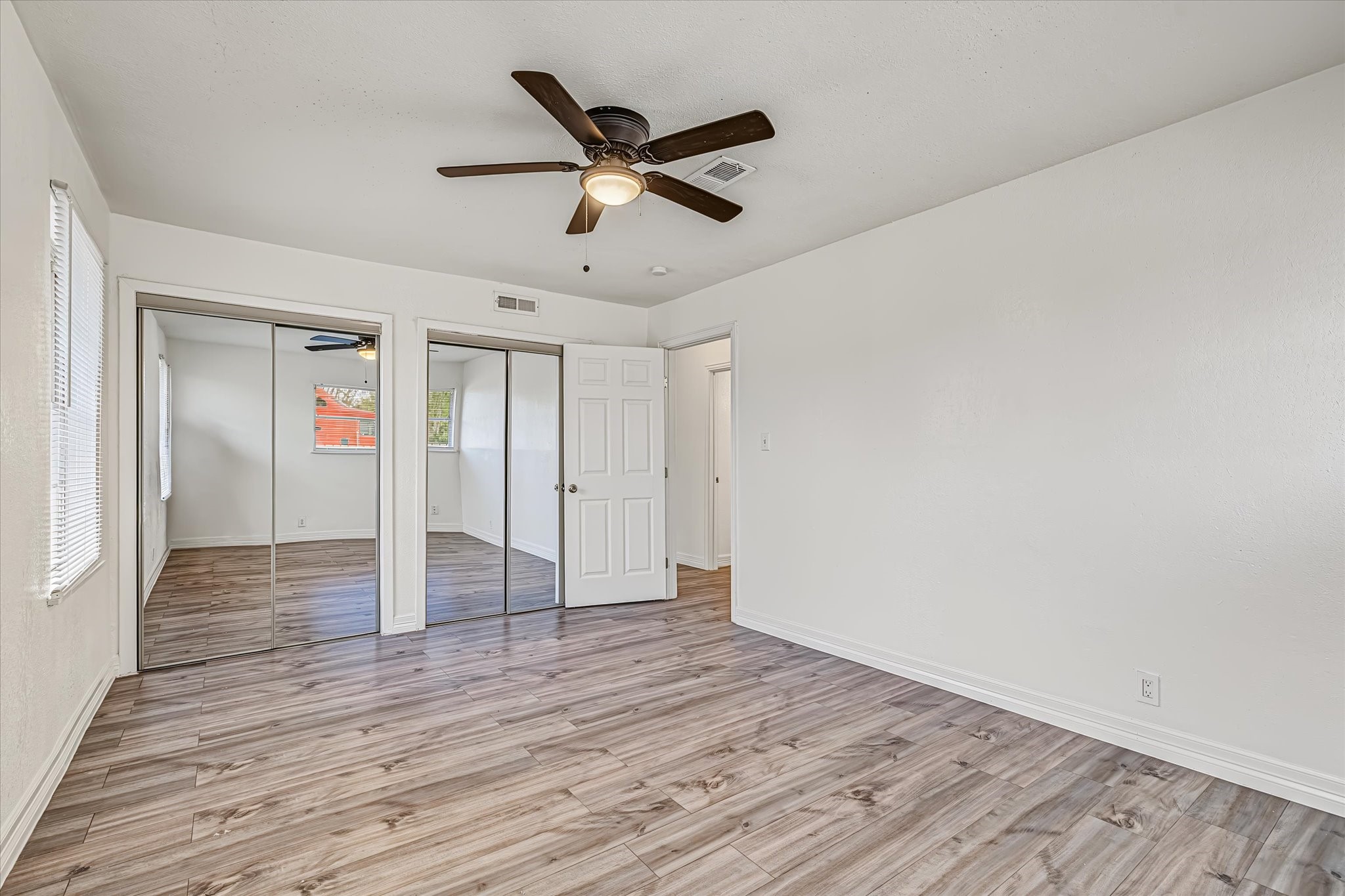 3946 Faulkner Street Property Photo 22