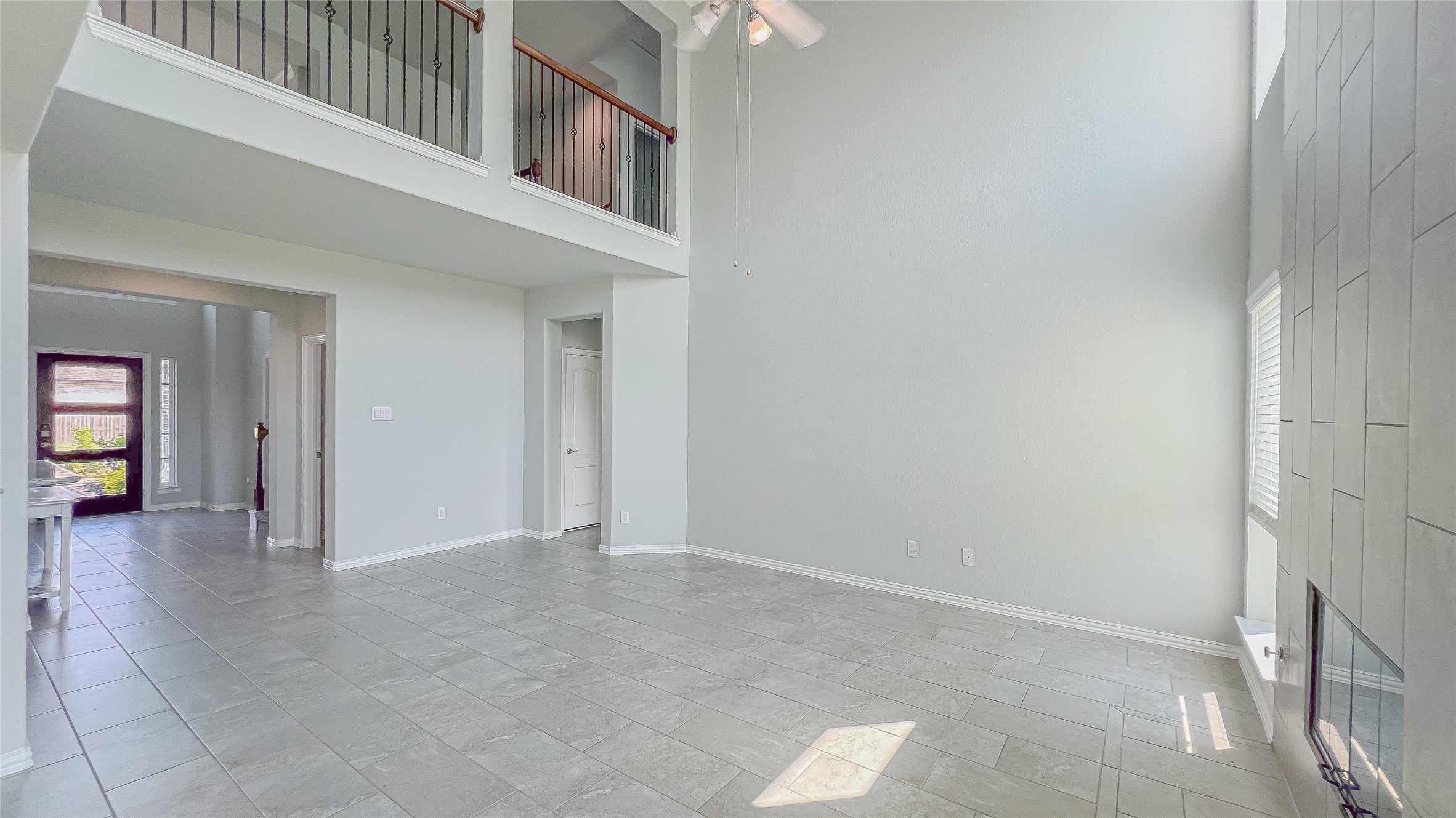 14227 Angelina Drive Property Photo 13