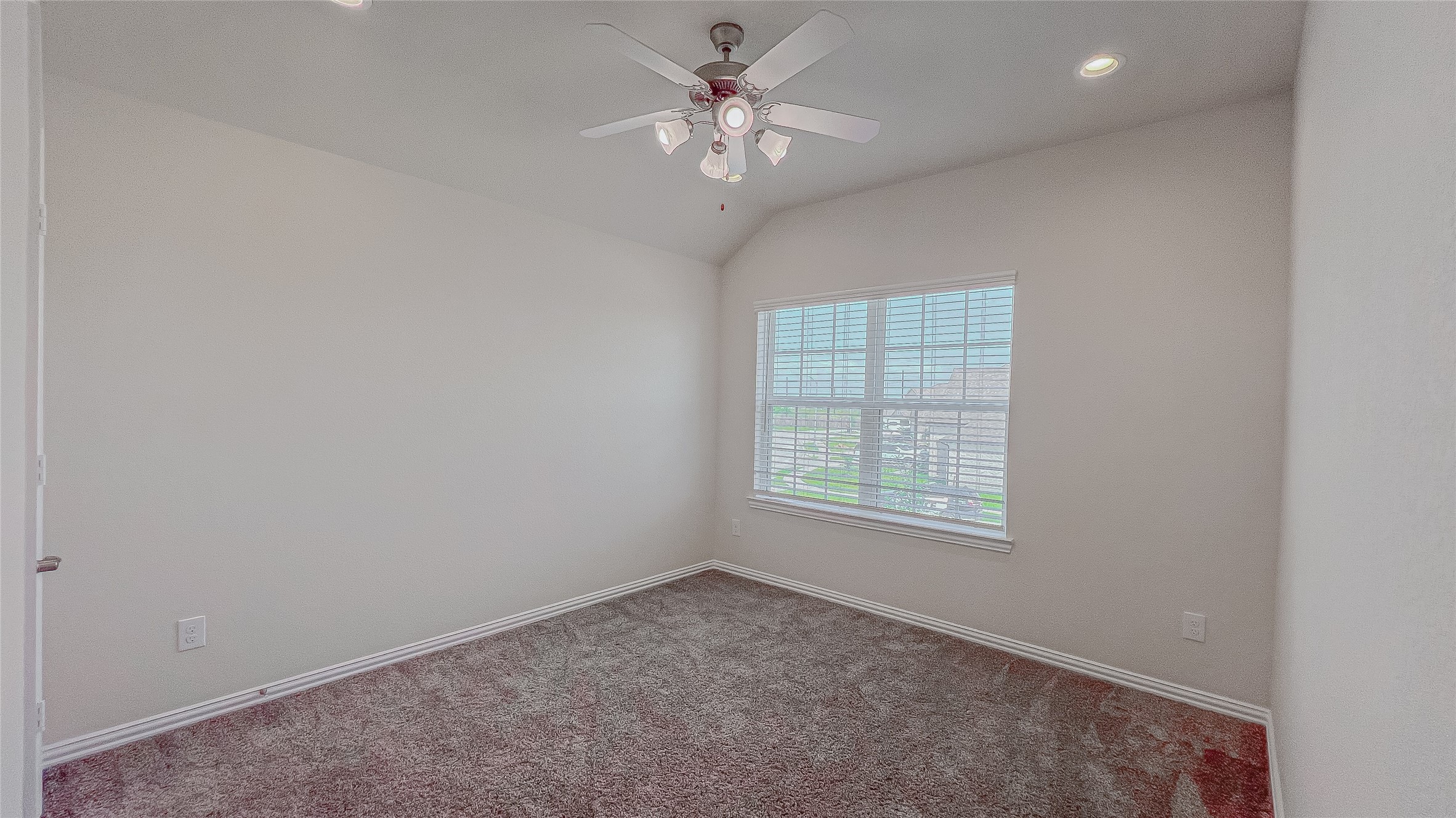 14227 Angelina Drive Property Photo 33