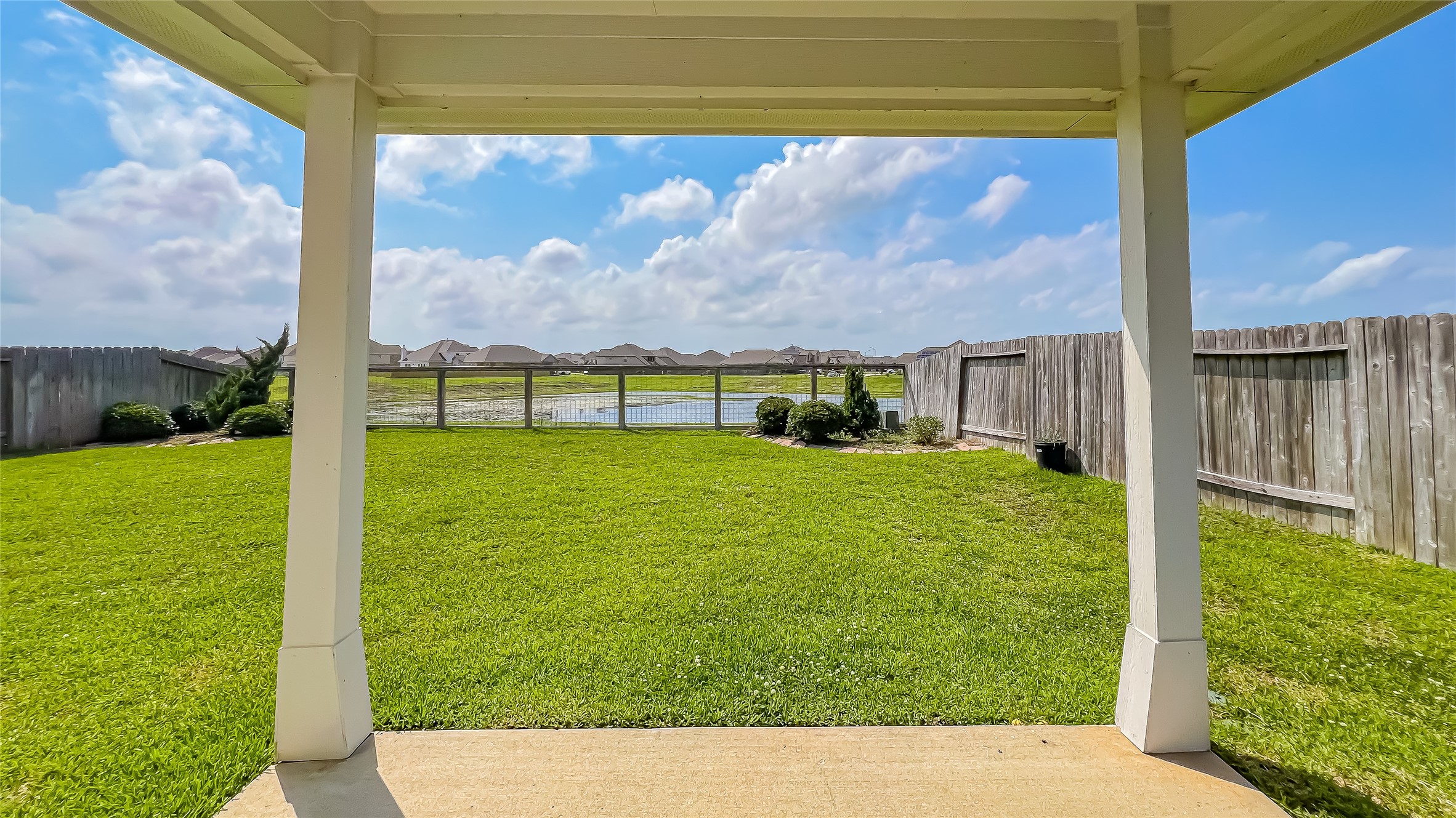 14227 Angelina Drive Property Photo 38