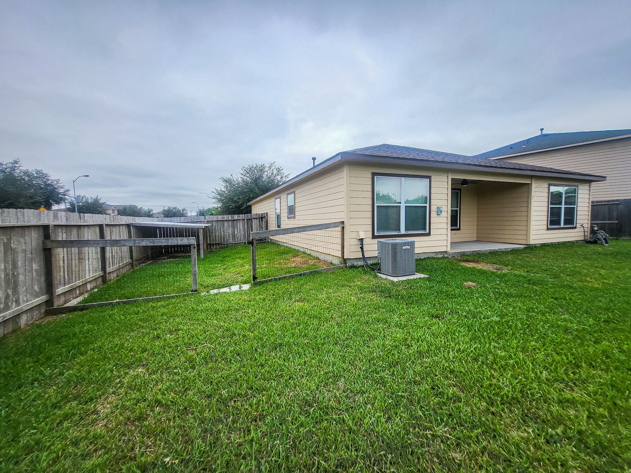 6902 Iris Court Property Photo 4
