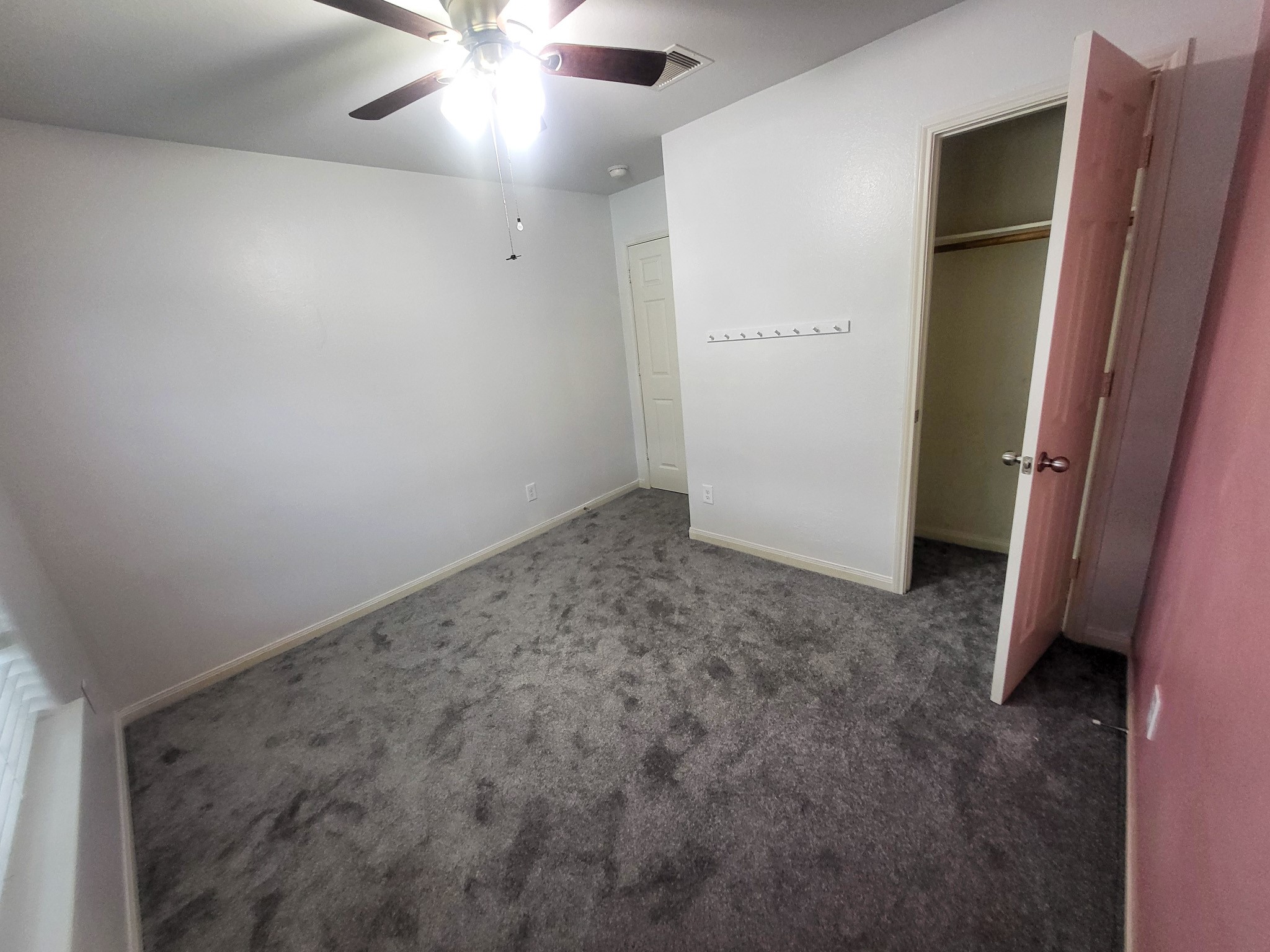 6902 Iris Court Property Photo 27