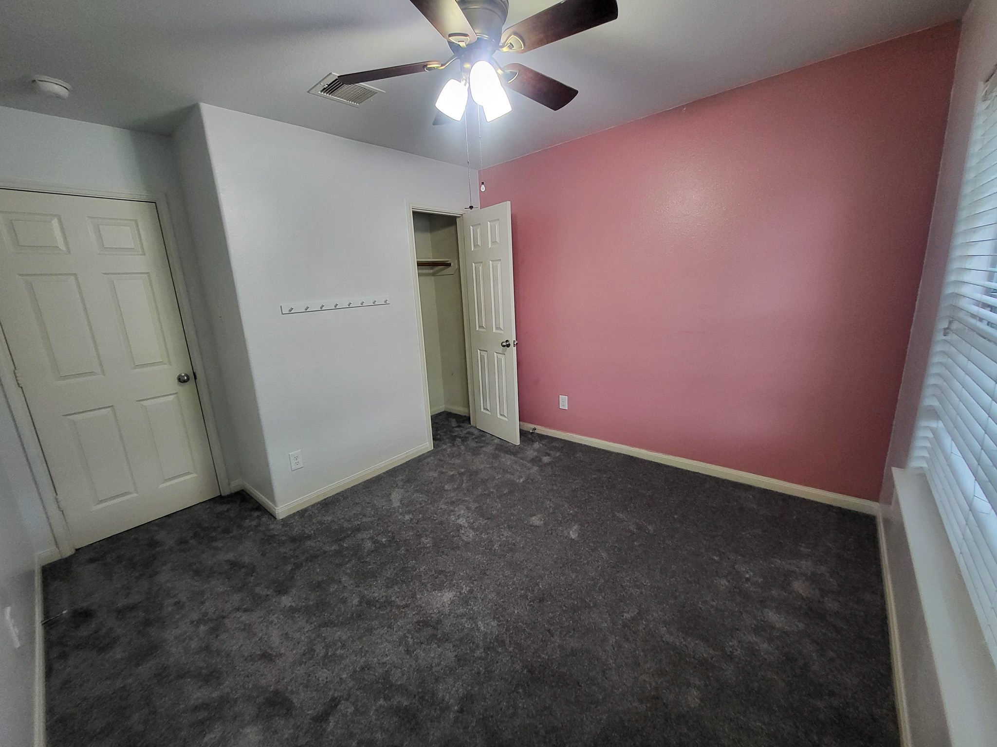 6902 Iris Court Property Photo 29