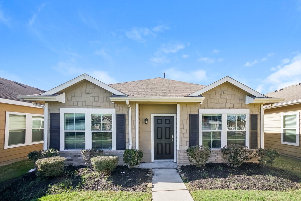4043 Mossy Place Lane Property Photo 1