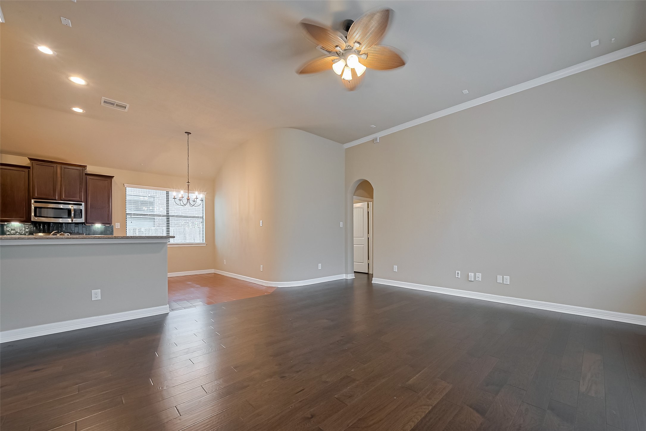 25134 Alina Lane Property Photo 7