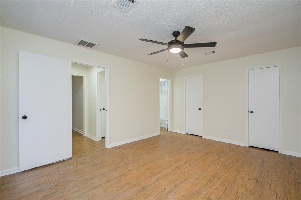 10606 Mills Flat Street Property Photo 10
