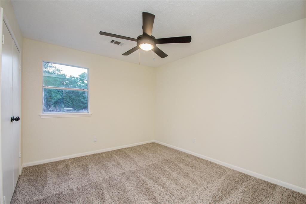 10606 Mills Flat Street Property Photo 15
