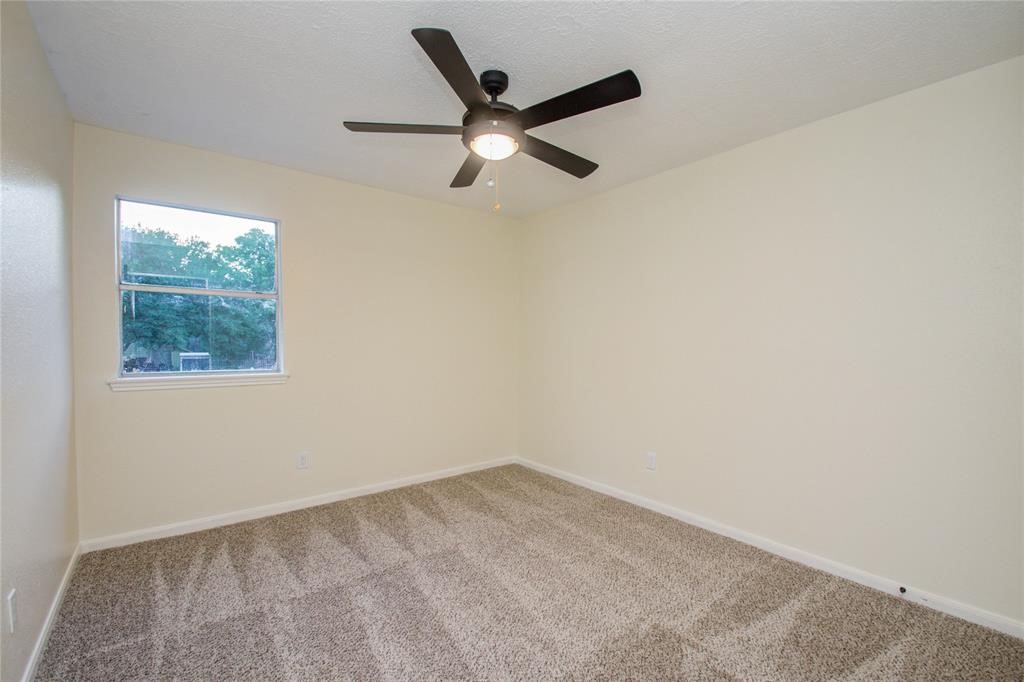 10606 Mills Flat Street Property Photo 17