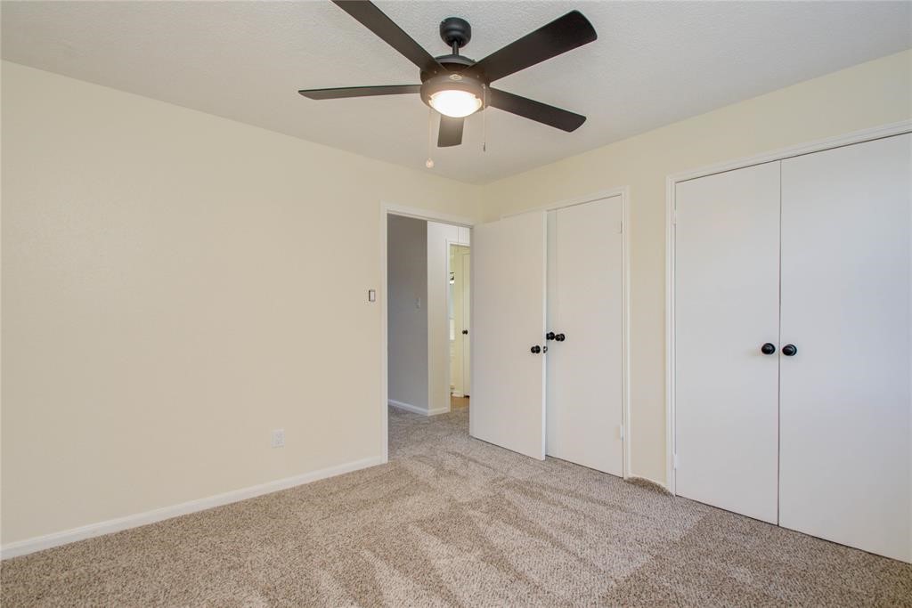 10606 Mills Flat Street Property Photo 18