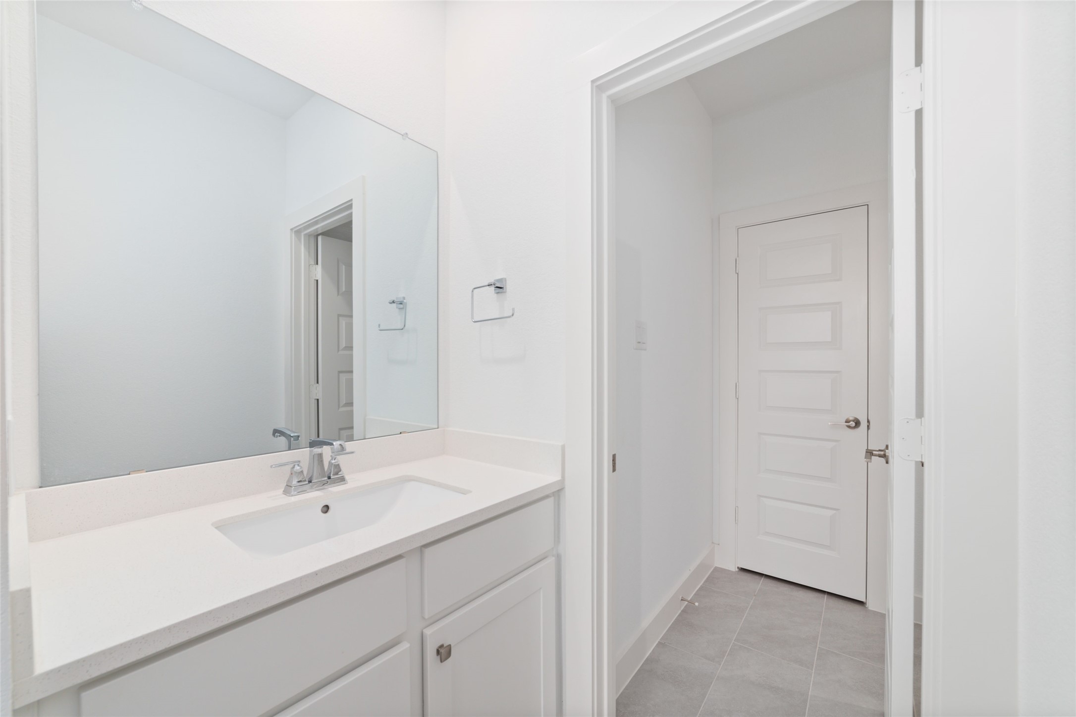 32018 Crested Knoll Court Property Photo 34