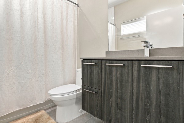 2124 Dennis Street Property Photo 12