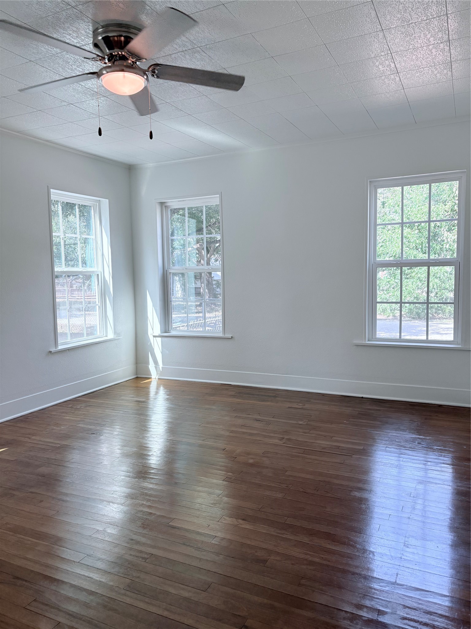 723 E Blackshear Street Property Photo 13