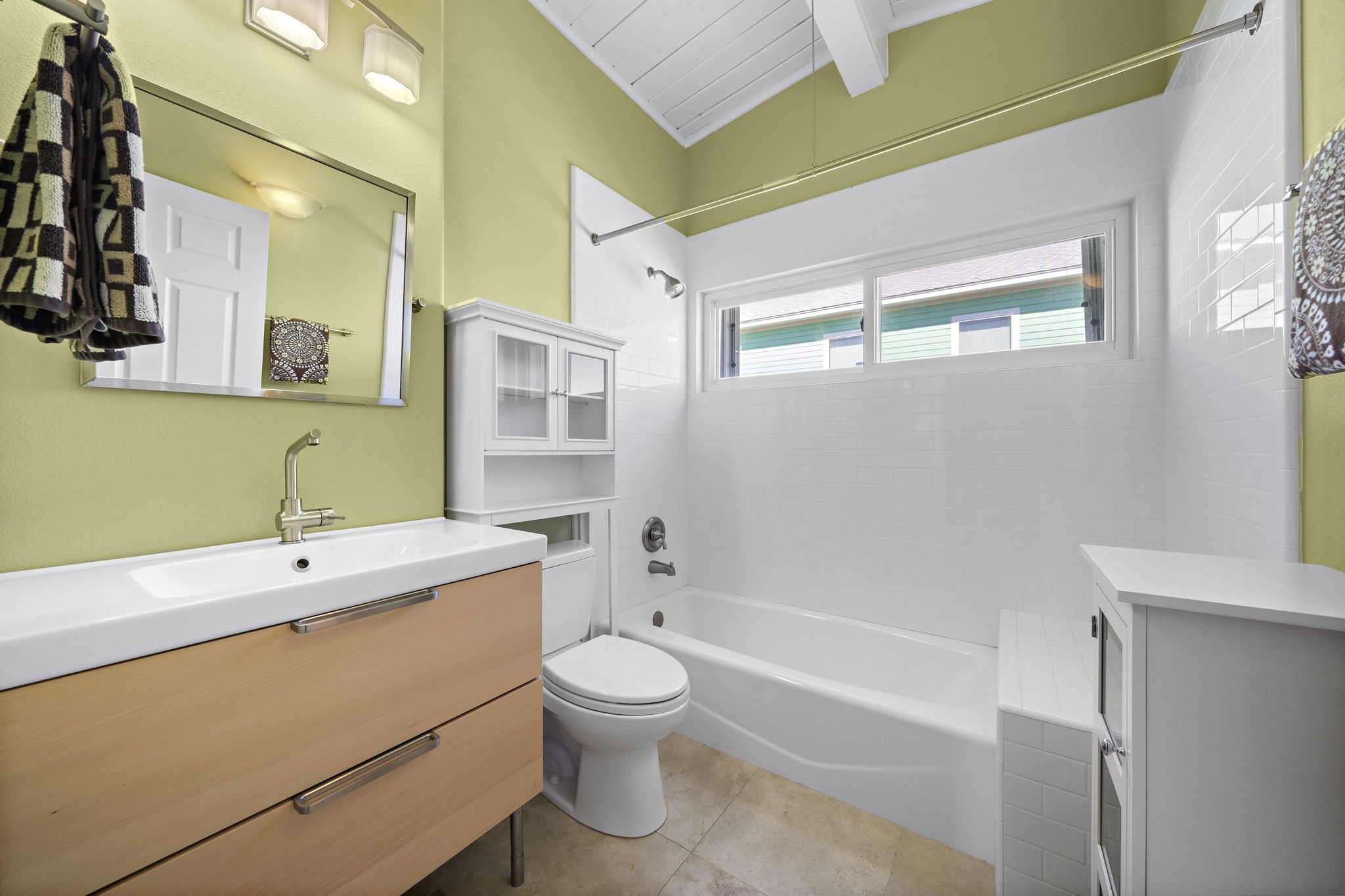 4202 Hardin Drive Property Photo 15