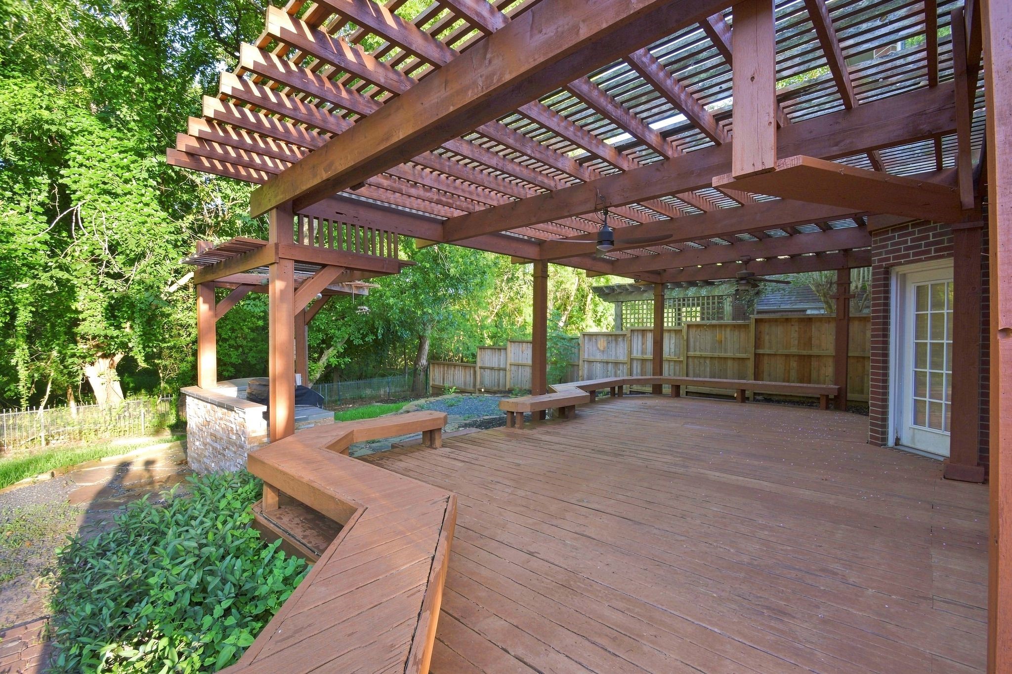 4307 Lakeshore Forest Drive Property Photo 33