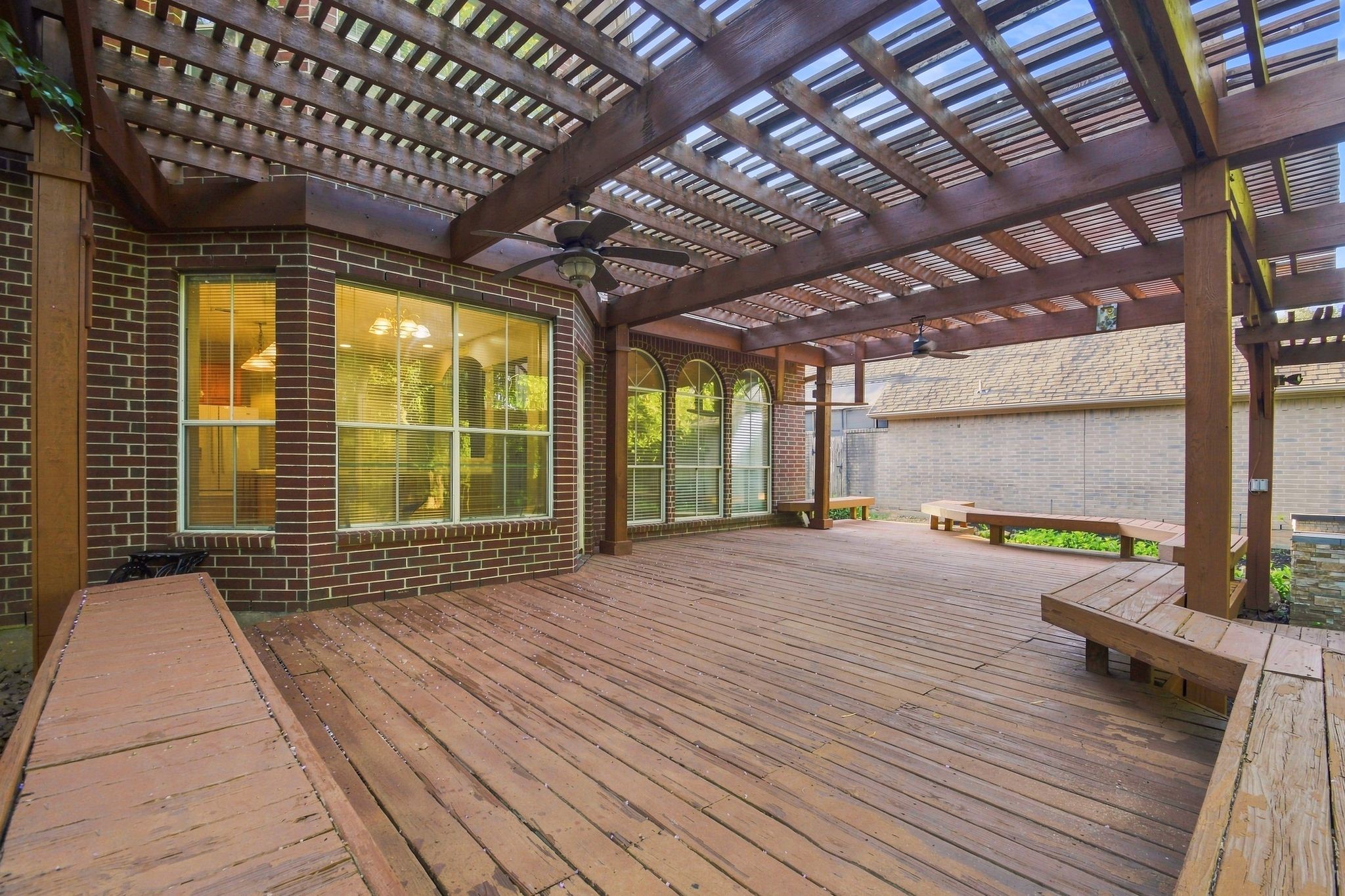 4307 Lakeshore Forest Drive Property Photo 34