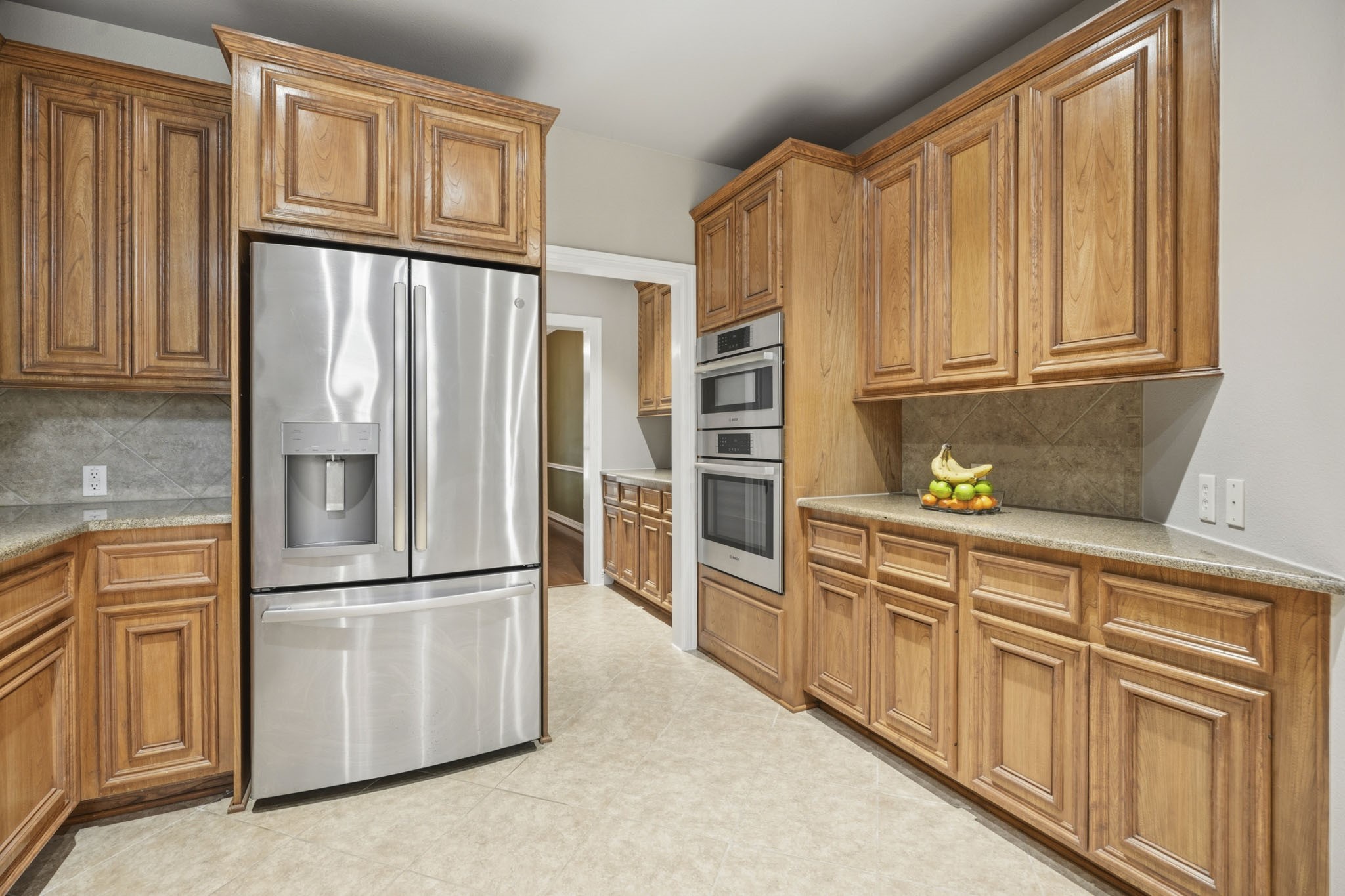 2904 Grand Shore Court Property Photo 10