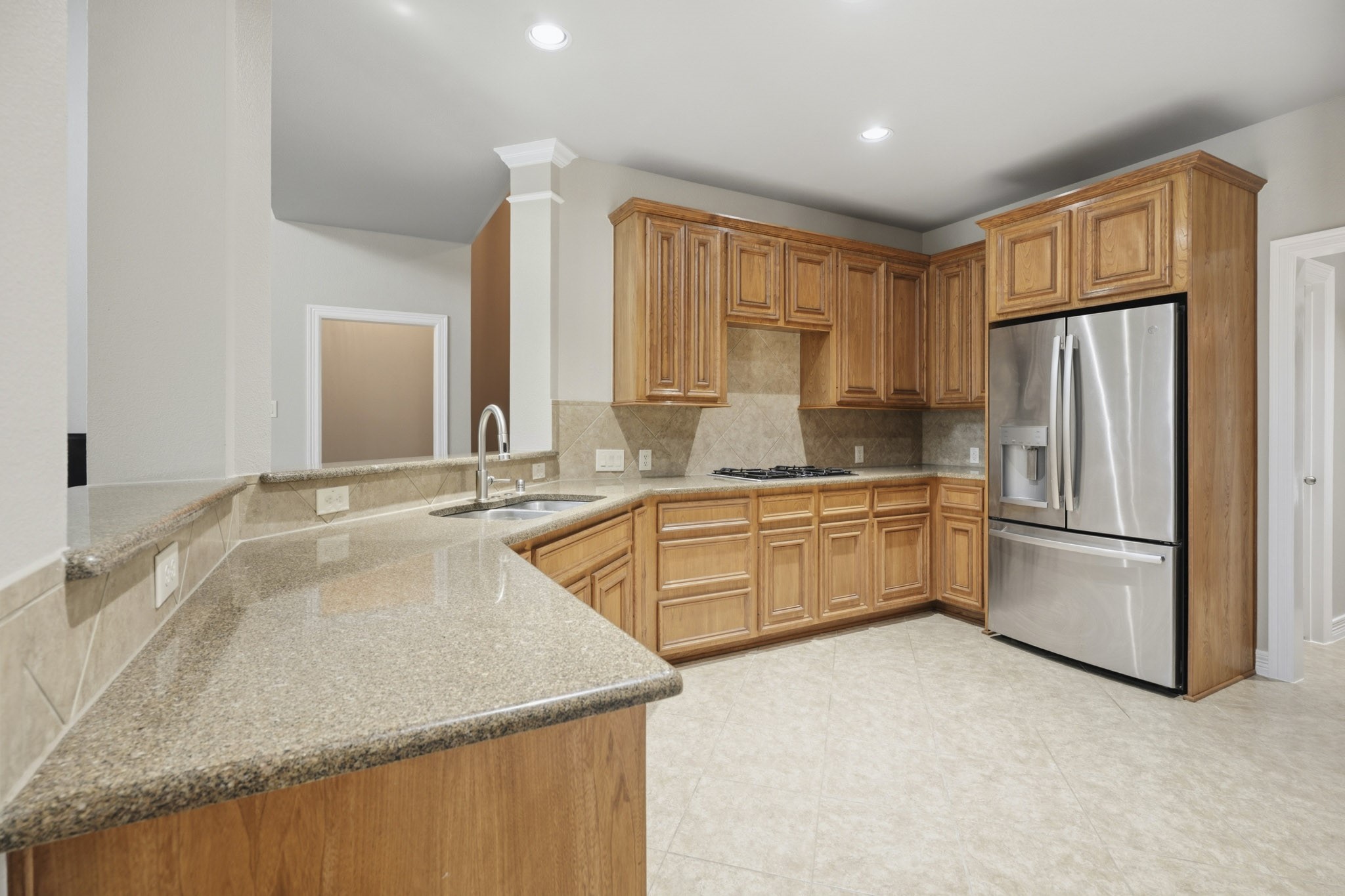 2904 Grand Shore Court Property Photo 11