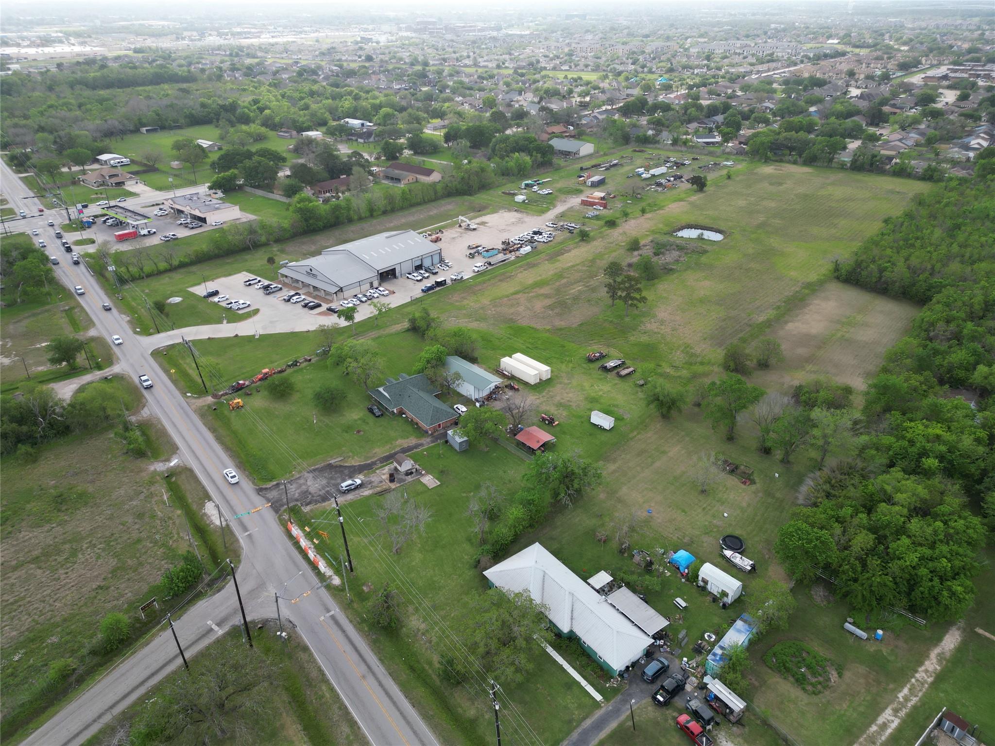 2319 W Cedar Bayou Lynchburg Road, Baytown Tx 77521 Property Photo 6