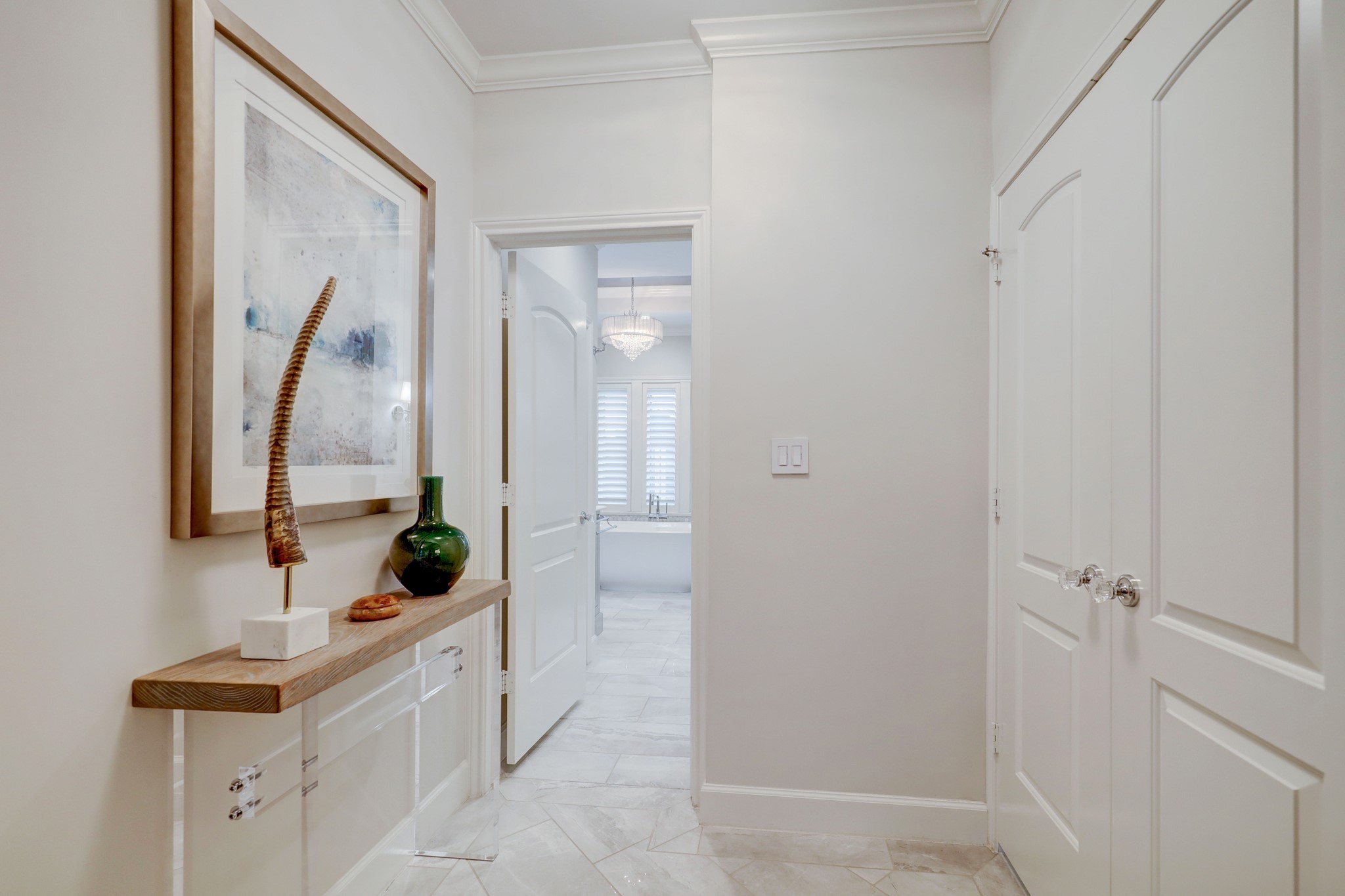 2535 N Macgregor Way Property Photo 32