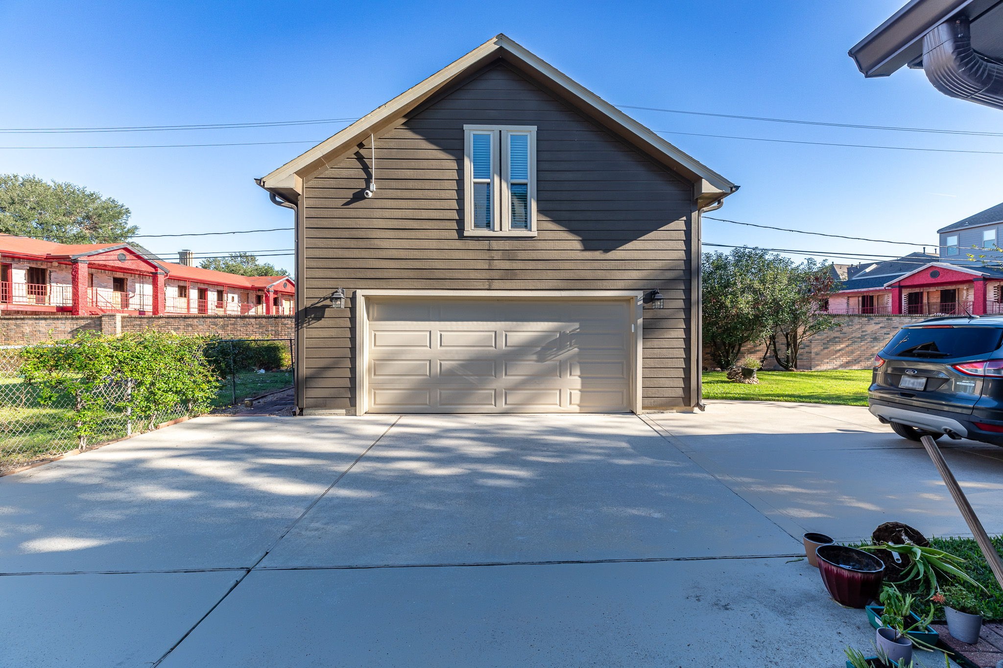 2535 N Macgregor Way Property Photo 46