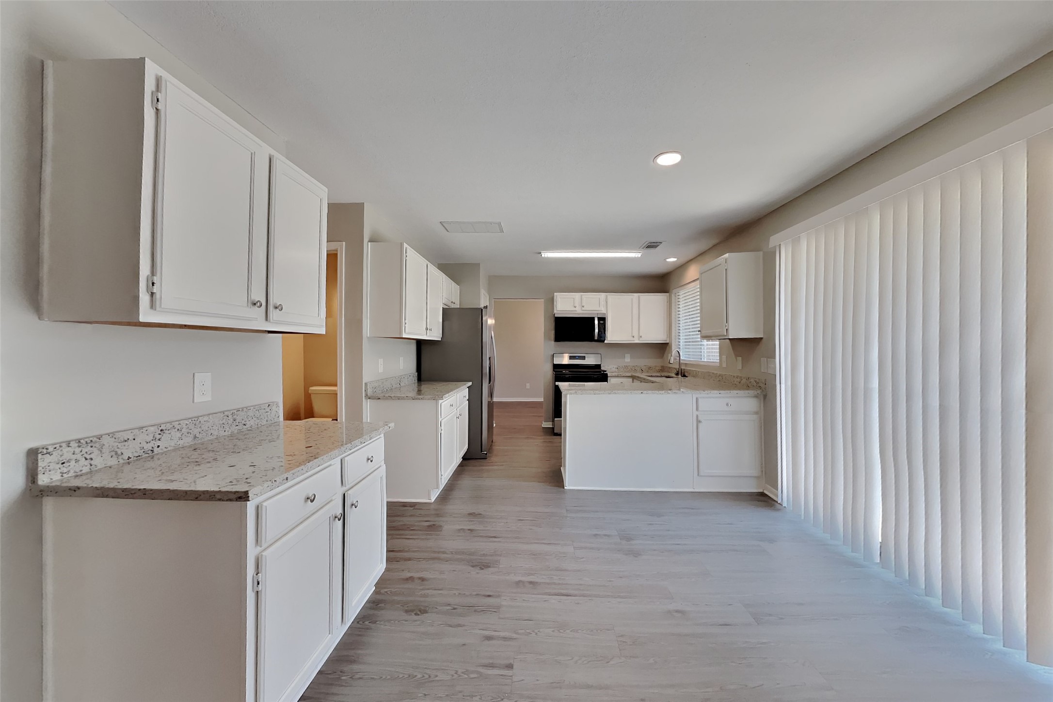1031 Cascade Creek Drive Property Photo 6