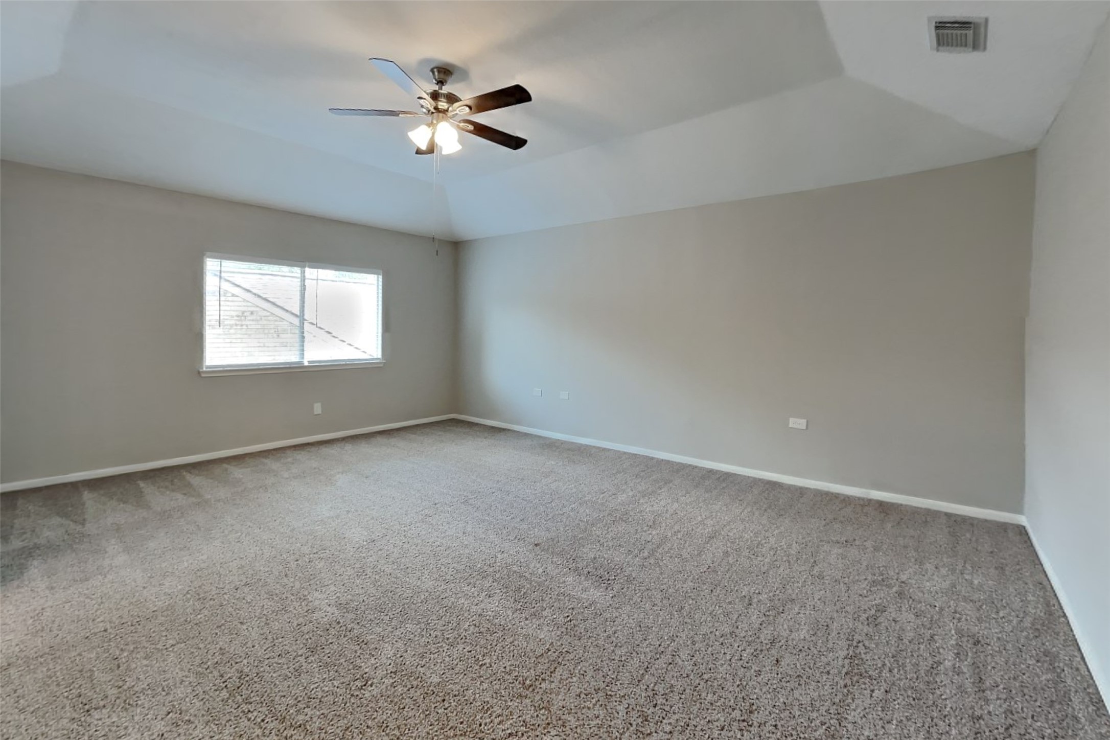 1031 Cascade Creek Drive Property Photo 9