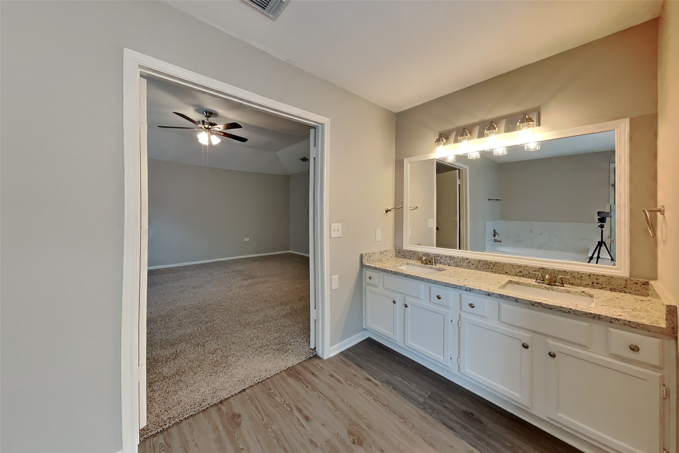 1031 Cascade Creek Drive Property Photo 11