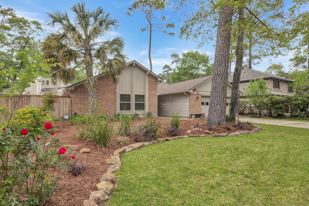 17 Wishbonebush Road Property Photo 1