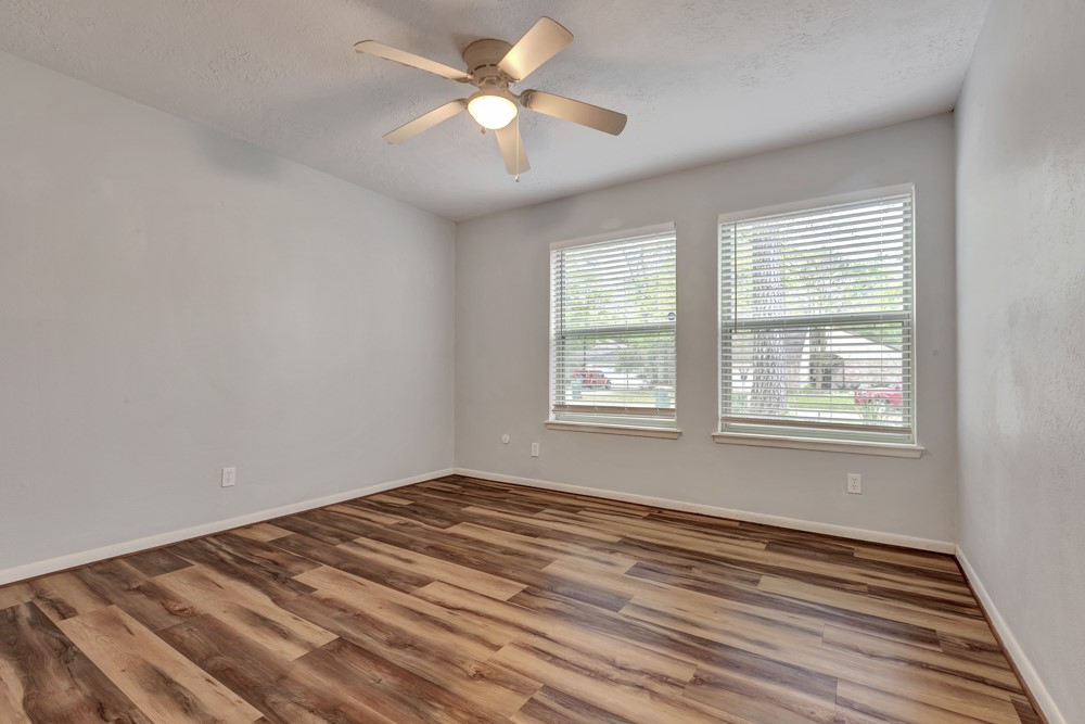 17 Wishbonebush Road Property Photo 4