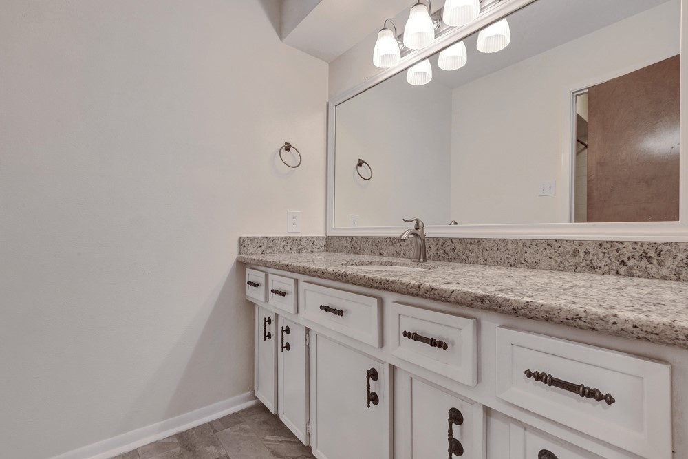 17 Wishbonebush Road Property Photo 7