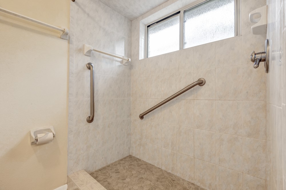 17 Wishbonebush Road Property Photo 9