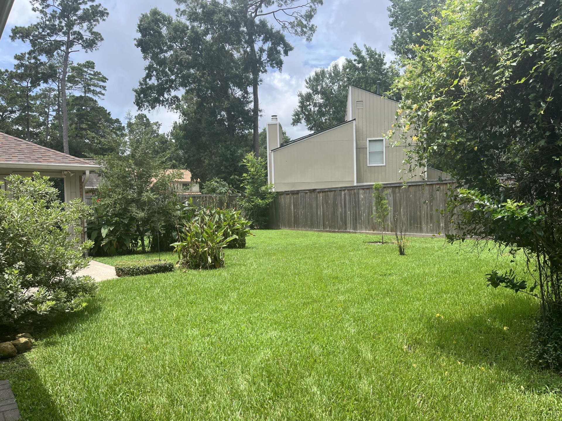 17 Wishbonebush Road Property Photo 33