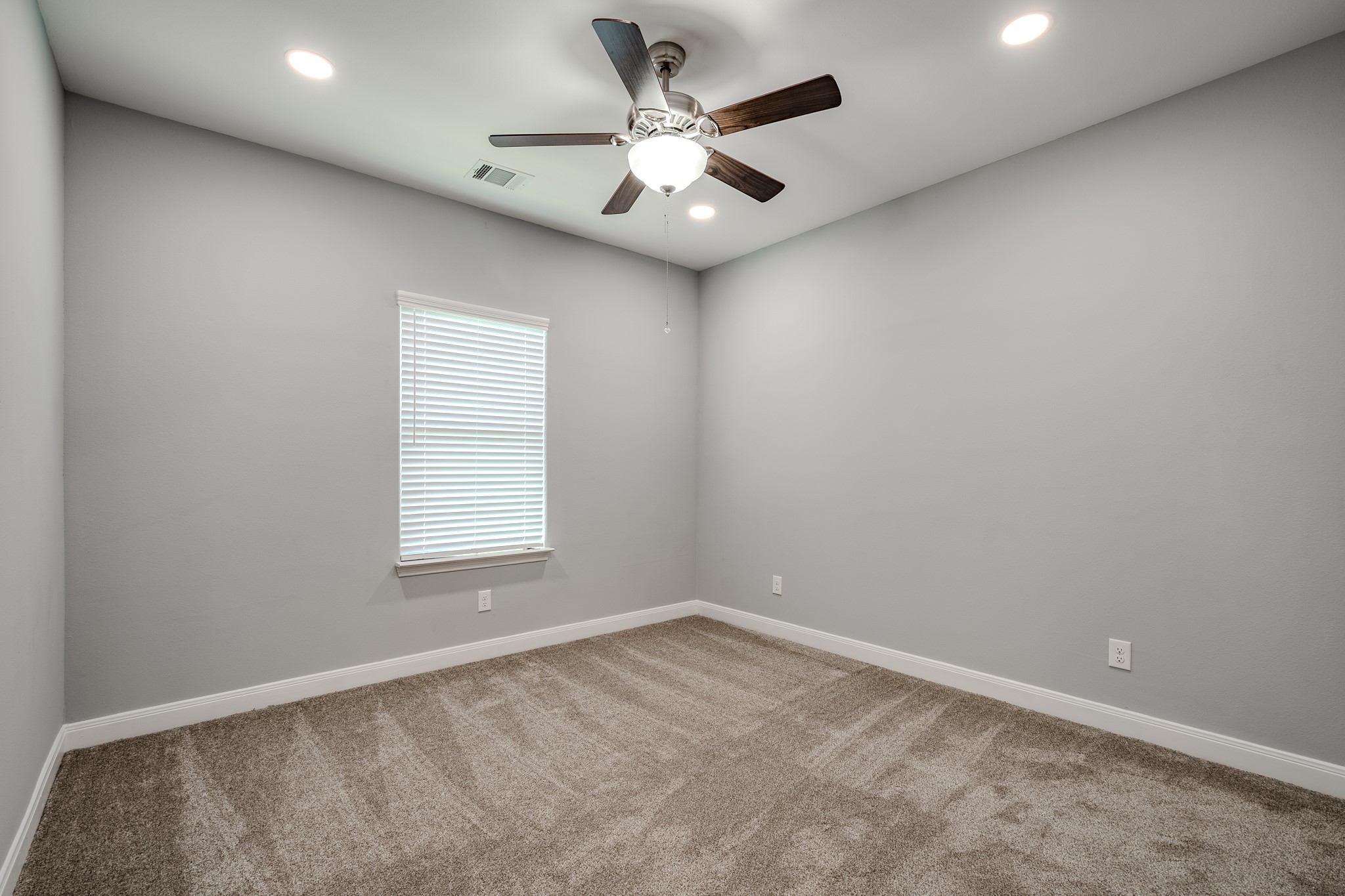 40242 Spyglass Hill Drive Property Photo 34
