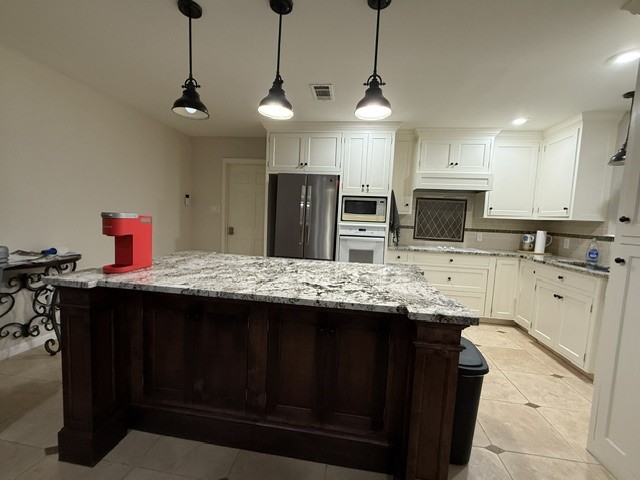 226 Sunset Boulevard Property Photo 3