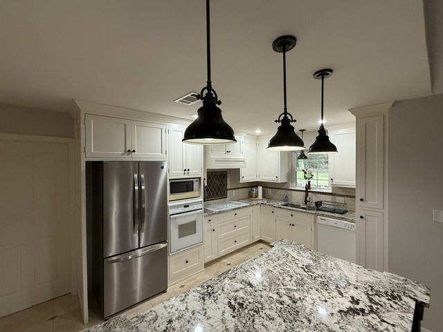 226 Sunset Boulevard Property Photo 4
