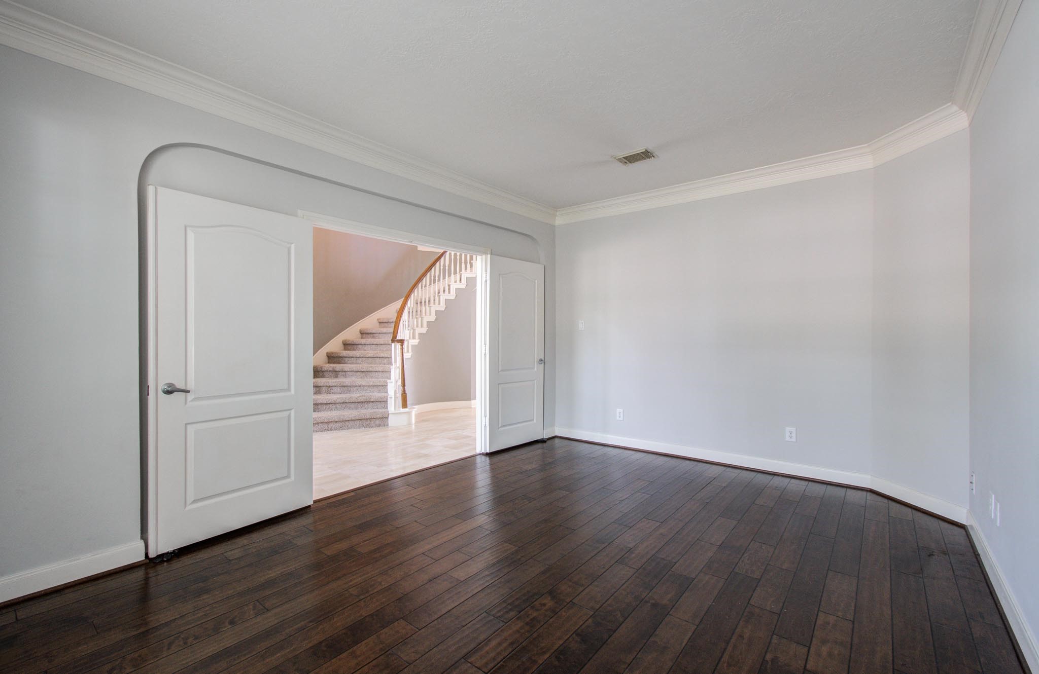 1311 Hopkins Park Drive Property Photo 6