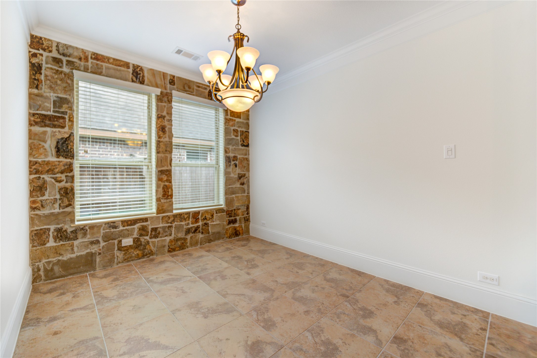 28110 Harper Creek Lane Property Photo 6