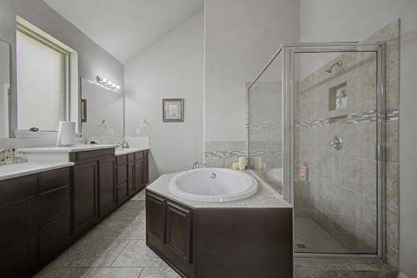 22327 Ebbets Field Drive Property Photo 7