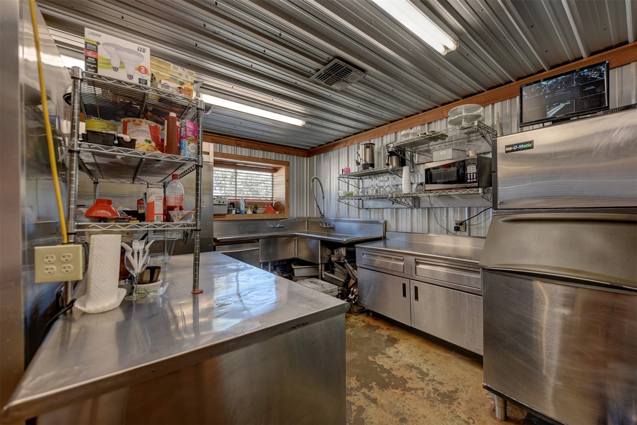 10919 Highway 36 Property Photo 24