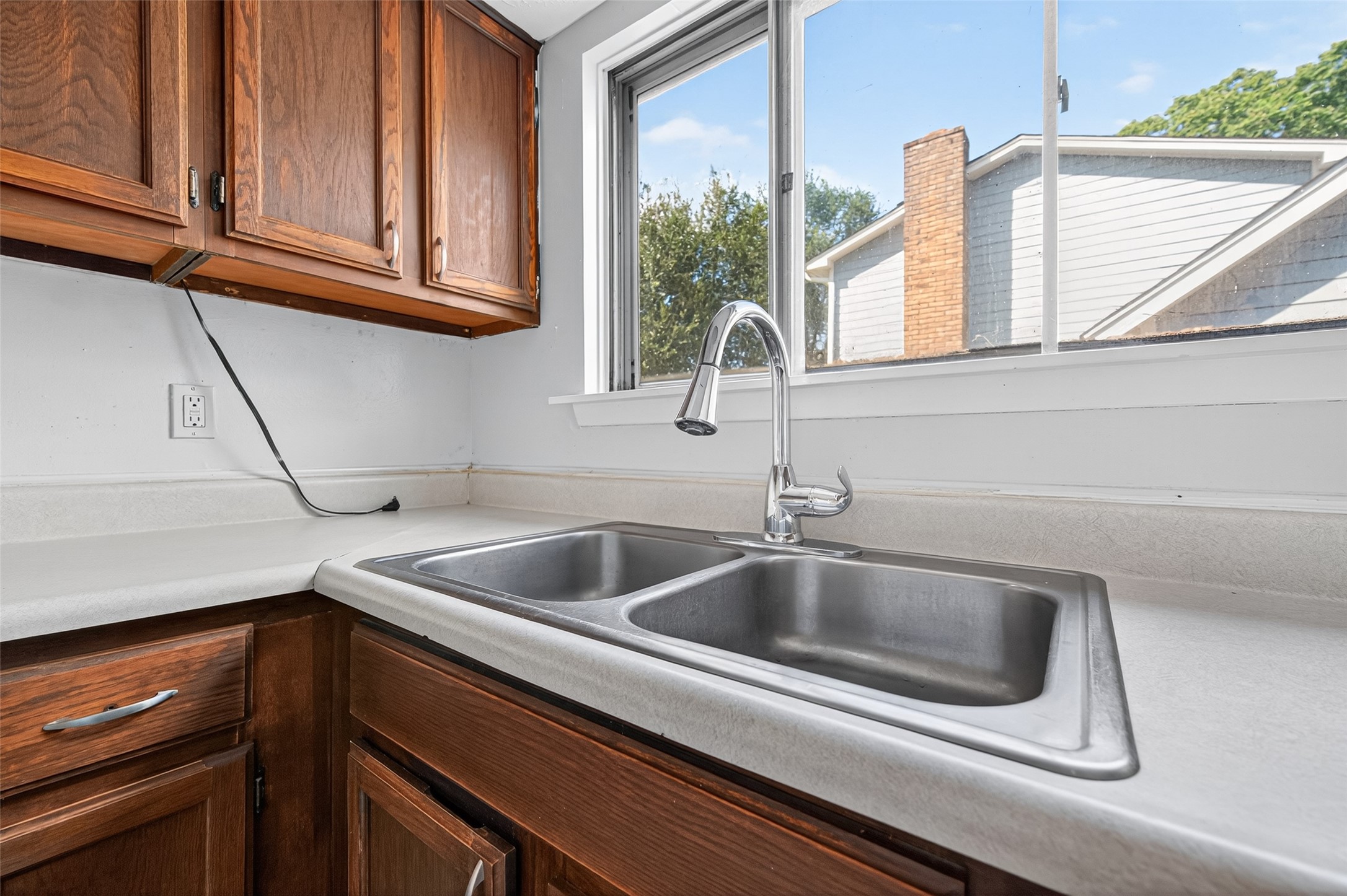 8623 Riverside Walk Lane Property Photo 16