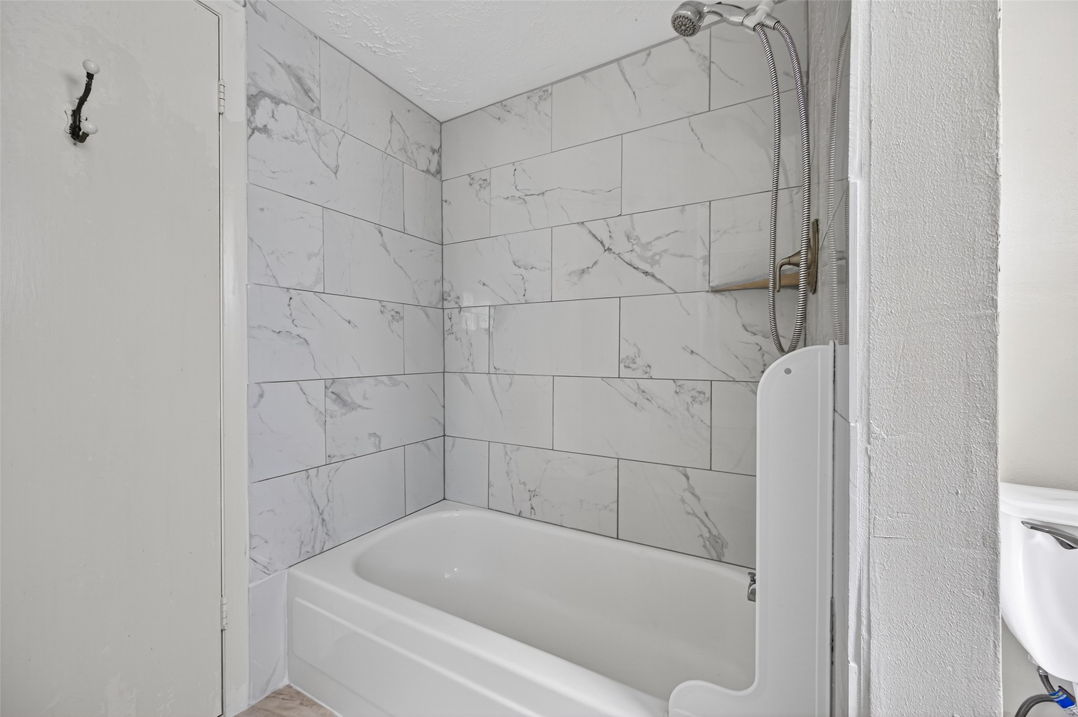 8623 Riverside Walk Lane Property Photo 22