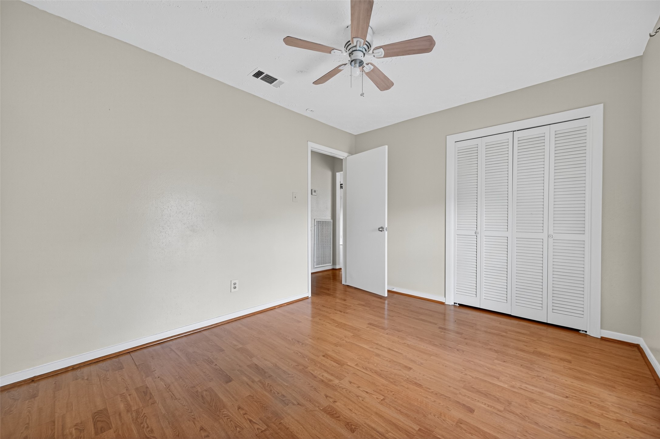 8623 Riverside Walk Lane Property Photo 24