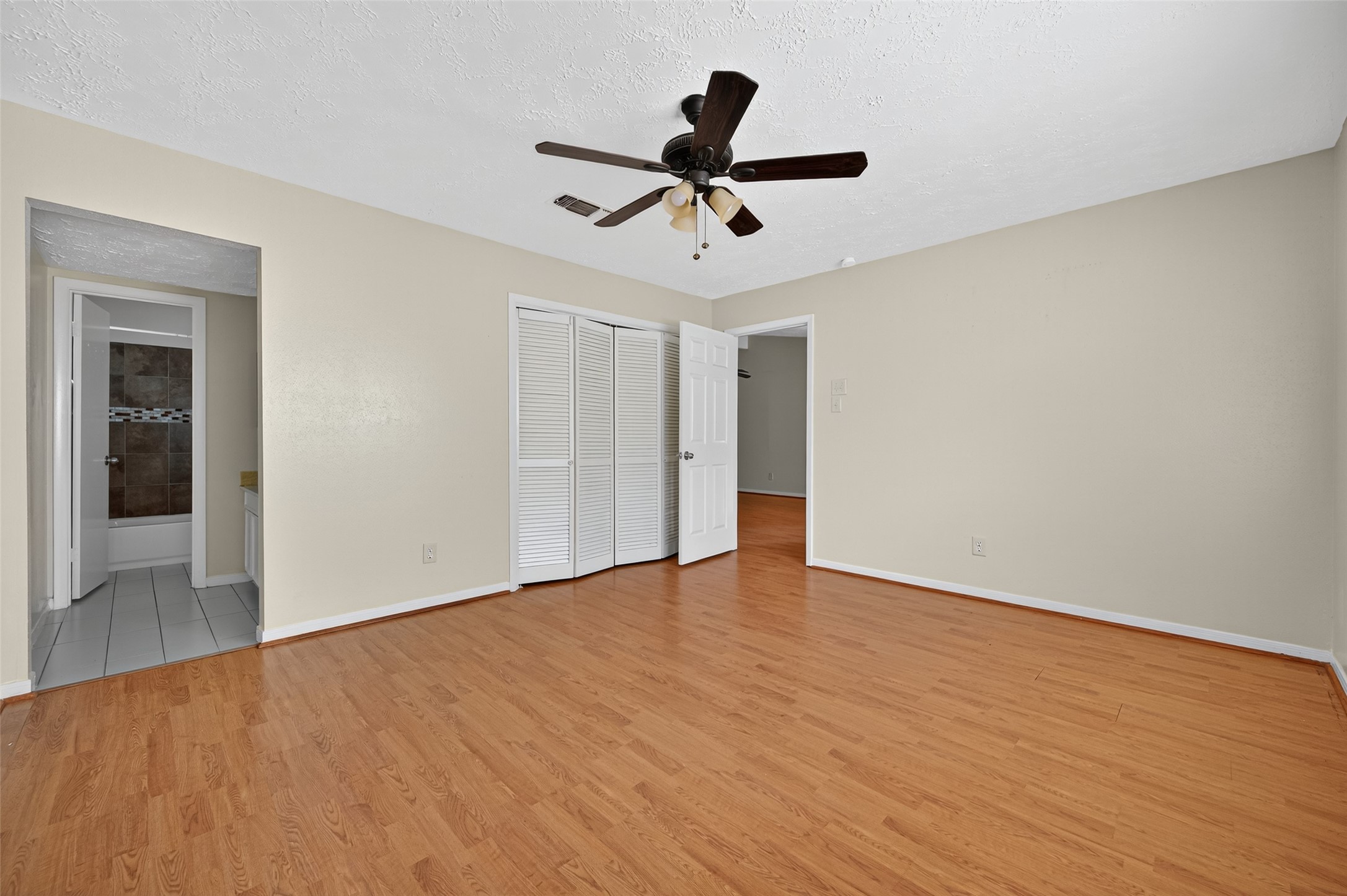 8623 Riverside Walk Lane Property Photo 27