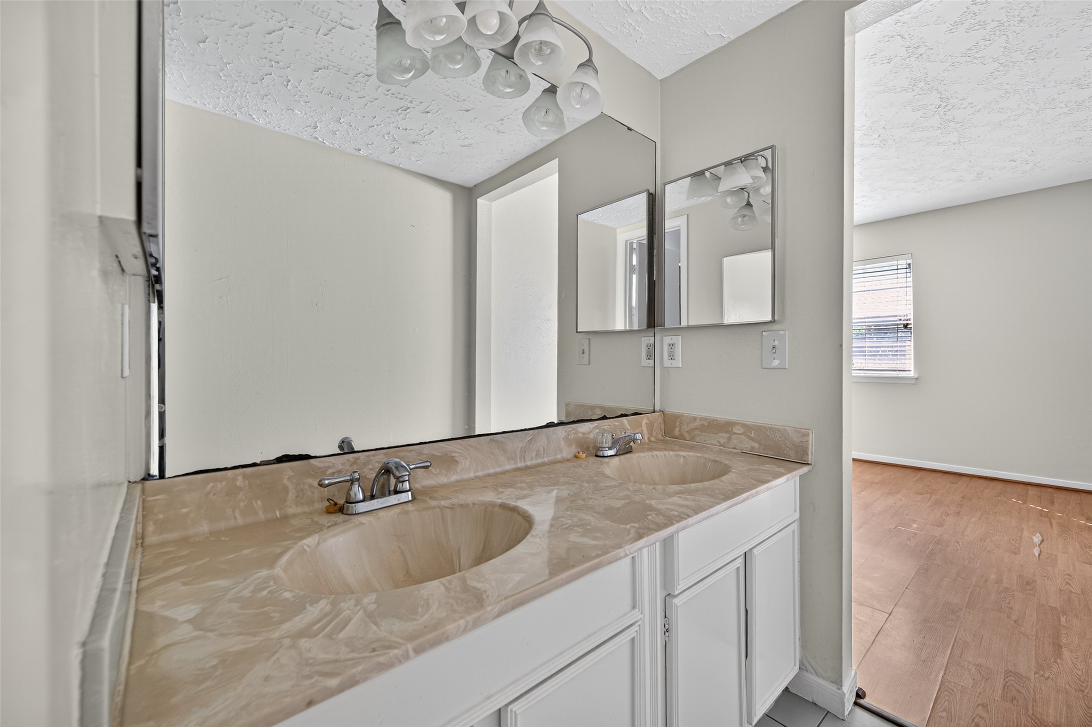 8623 Riverside Walk Lane Property Photo 29